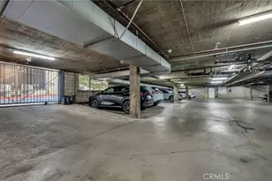 7218 Hillside Ave, Los Angeles, CA 90046 - Photo 45