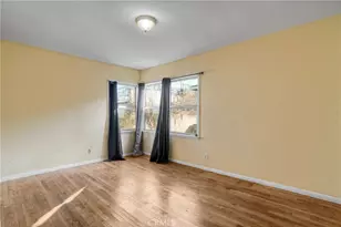 10807 Compton Ave, Los Angeles, CA 90059 - Photo 21