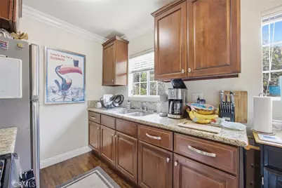 2007 Thurman Avenue, Los Angeles, CA 90016 - Photo 25