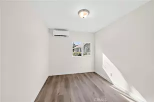 917 W 50th Pl, Los Angeles, CA 90037 - Photo 55