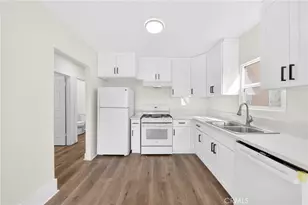 917 W 50th Pl, Los Angeles, CA 90037 - Photo 15