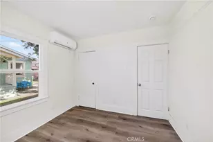 917 W 50th Pl, Los Angeles, CA 90037 - Photo 25