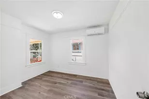 917 W 50th Pl, Los Angeles, CA 90037 - Photo 21