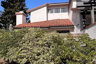 11 Cordoba Ct, Manhattan Beach, CA 90266 - Photo 1