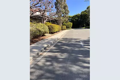 11 Cordoba Court, Manhattan Beach, CA 90266 - Photo 3