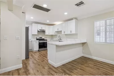 2104 Crenshaw Boulevard, Los Angeles, CA 90016 - Photo 35