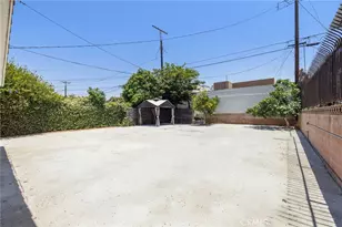 2104 Crenshaw Blvd, Los Angeles, CA 90016 - Photo 57