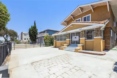 2104 Crenshaw Boulevard, Los Angeles, CA 90016 - Photo 3