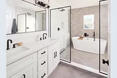 7413 Naylor, Los Angeles, CA 90045 - Photo 11