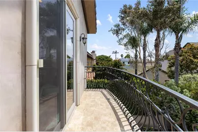 2012 Robinson Street, Redondo Beach, CA 90278 - Photo 29