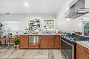 195 Knoll, Big Bear Lake, CA 92315 - Photo 11