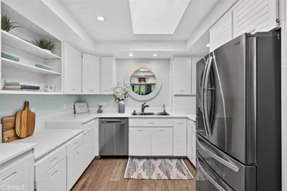 1659 3rd Street, Manhattan Beach, CA 90266 - Photo 19