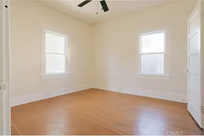 925 S Grand Avenue, San Pedro, CA 90731 - Photo 7