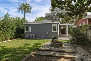 807 Cota, Torrance, CA 90501 - Photo 37