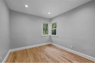 807 Cota, Torrance, CA 90501 - Photo 25