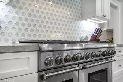 28060 Santona Drive, Rancho Palos Verdes, CA 90275 - Photo 13