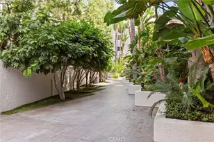 1131 Alta Loma Rd, West Hollywood, CA 90069 - Photo 23