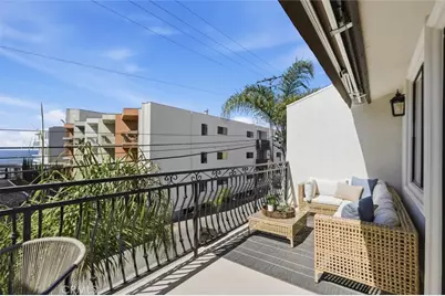 1301 S Catalina #L, Redondo Beach, CA 90277 - Photo 3