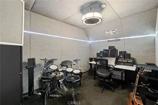 231 N Broadway, Redondo Beach, CA 90277 - Photo 47