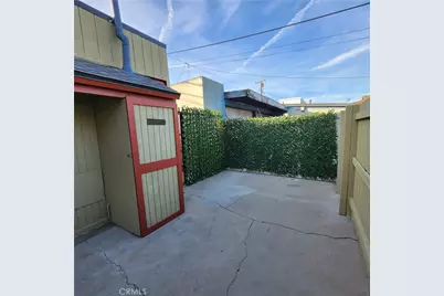 1105 Cherry Ave, Long Beach, CA 90813 - Photo 3