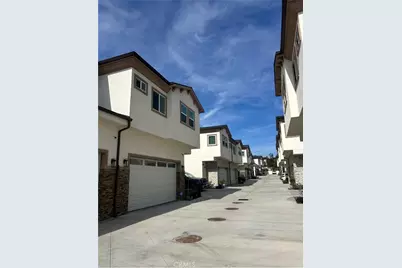 2809 190th Street #B, Redondo Beach, CA 90278 - Photo 5