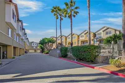 23429 S Vermont Avenue #B, Torrance, CA 90502 - Photo 37