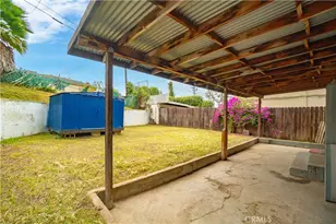 856 W 126th St, Los Angeles, CA 90044 - Photo 21