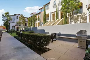 2997 E Pacific Coast Hwy, Signal Hill, CA 90755 - Photo 23