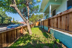 1680 S Rimpau Blvd, Los Angeles, CA 90019 - Photo 31