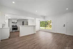 1226 S Dunsmuir, Los Angeles, CA 90019 - Photo 9