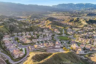 15614 Nahin, Canyon Country, CA 91387 - Photo 41