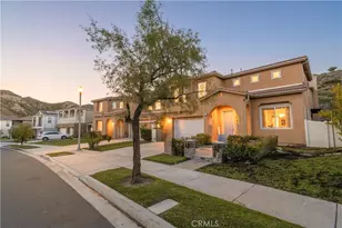 15614 Nahin, Canyon Country, CA 91387 - Photo 45
