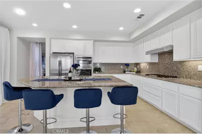 15614 Nahin, Canyon Country, CA 91387 - Photo 11