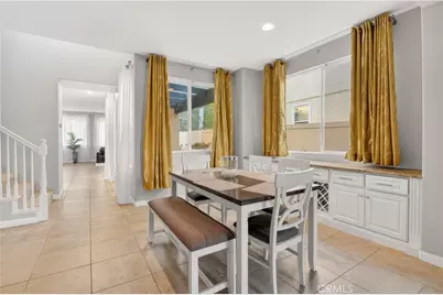 15614 Nahin, Canyon Country, CA 91387 - Photo 5