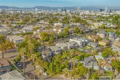 1970 S La Salle Avenue, Los Angeles, CA 90018 - Photo 21