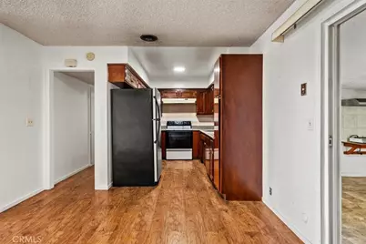 21403 Catskill Avenue, Carson, CA 90745 - Photo 5