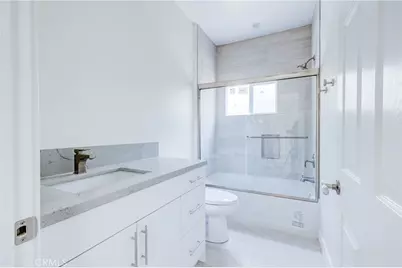 2947 West Blvd, Los Angeles, CA 90016 - Photo 21