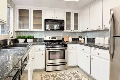 506 N Helberta Avenue #1, Redondo Beach, CA 90277 - Photo 11