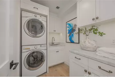 2407 Manhattan Ave, Manhattan Beach, CA 90266 - Photo 41