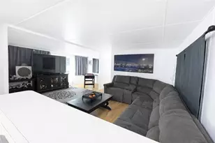 1502 E Carson St, Carson, CA 90745 - Photo 7