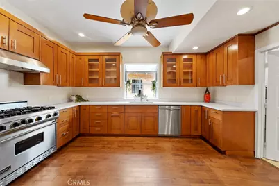 1220 E 40th Place, Los Angeles, CA 90011 - Photo 15