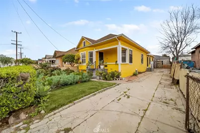 1220 E 40th Place, Los Angeles, CA 90011 - Photo 3