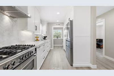 21913 Palos Verdes, Torrance, CA 90503 - Photo 9