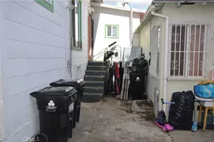 1324 Magnolia Ave, Los Angeles, CA 90006 - Photo 29