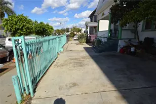 1324 Magnolia Ave, Los Angeles, CA 90006 - Photo 9