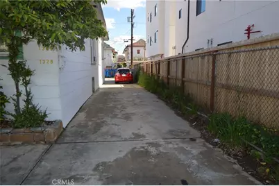 1324 Magnolia Avenue, Los Angeles, CA 90006 - Photo 7