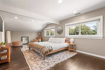 8844 Villanova Avenue, Los Angeles, CA 90045 - Photo 23