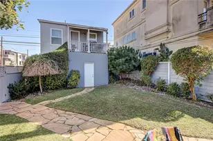 98 Highland Ave, Manhattan Beach, CA 90266 - Photo 9