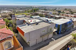 2275 Ohio, Signal Hill, CA 90755 - Photo 31