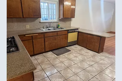 939 941 W 17th, San Pedro, CA 90731 - Photo 5